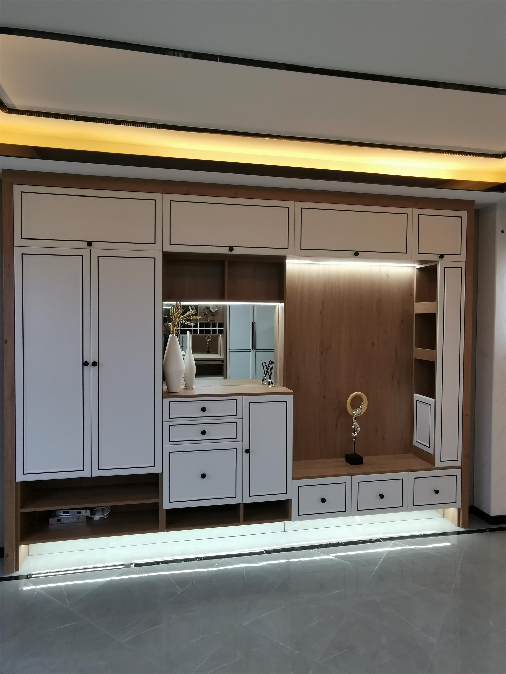 全屋定制遭遇两次中途加价 法院：合同解除！(图1)